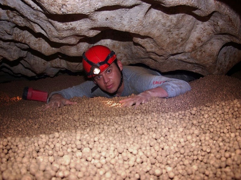 La gruta de las Canicas al sur de Tabasco